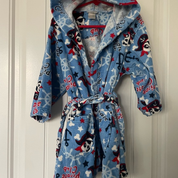 Boys Robe - Picture 2 of 6